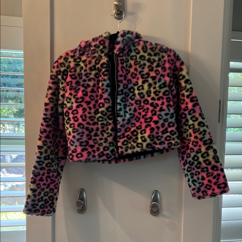 Vibrant Leopard Print Women's Puffer Jacket